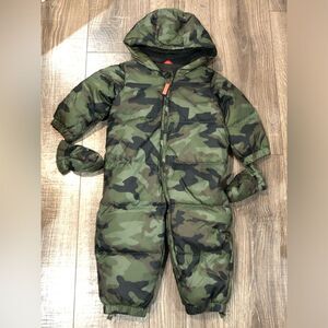 GAP Camouflage Baby Snowsuit Size 18-24 months